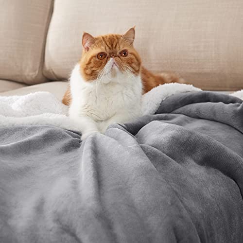 Bedsure Sherpa Blanket: Ultra-Soft Queen Comforter