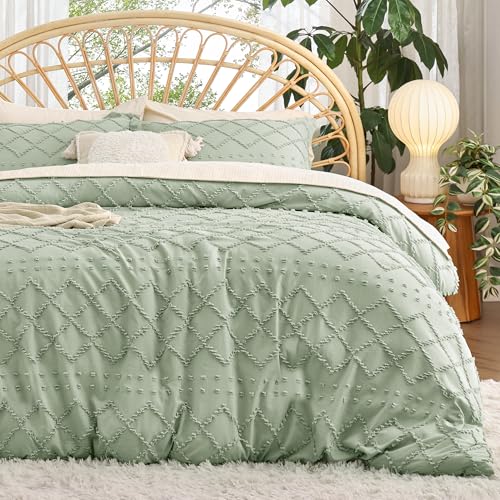 Bedsure Boho Duvet Cover Queen - Boho Bedding Tufted Queen Duvet Cover for All Seasons 3 Pieces Embroidery Shabby Chic Home Bedding Duvet Cover (Sage Green Queen 90x90)
