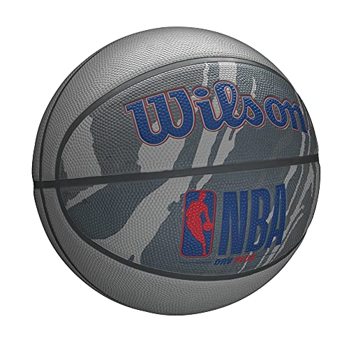 WILSON NBA DRV Plus: Durable Outdoor Ball